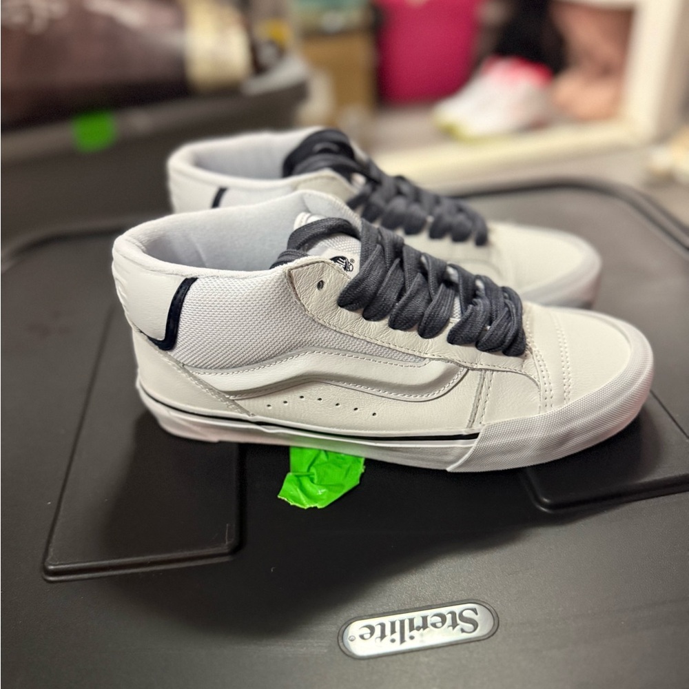 White and Black Sneakers with Gum Sole - Picture 2 of 3